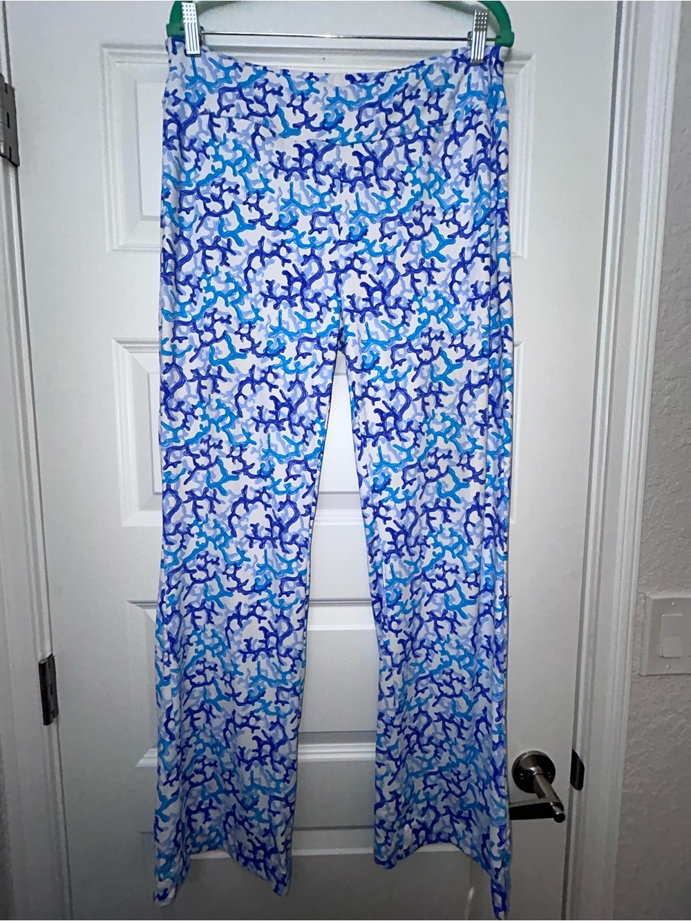 Anthony’s Resort Wear Pull On Coral Reef Print Pants